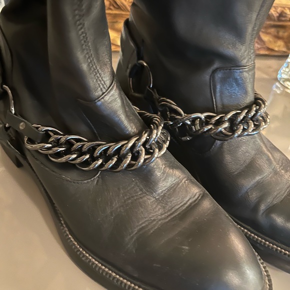 Size 9 Zara women’s LEATHER 🥾 - Picture 11 of 15